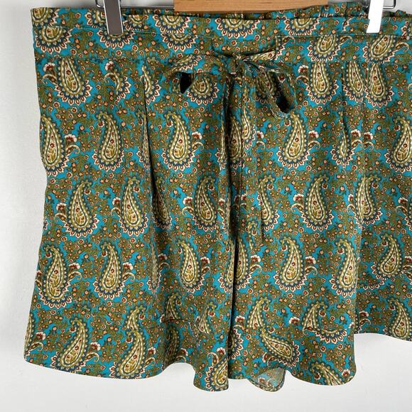 DR2 Green Paisley Boho Tie Waist Casual Shorts with Pockets Womens XXL Plus - Picture 2 of 7